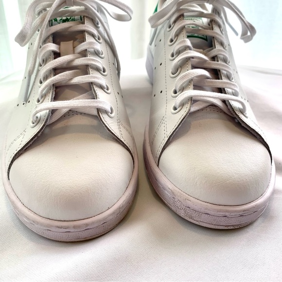 adidas Originals unisex Stan Smith Big Kid 7, women’s 8.5/9.* Barely worn. - Picture 5 of 10